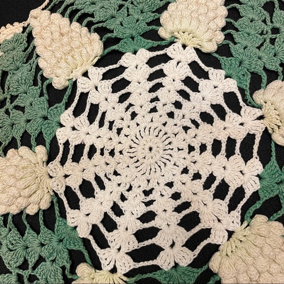 Vintage Crochet Doily - Picture 3 of 4